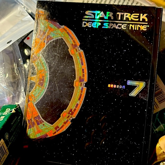 Parmount A VIACOM COMPANY Other - Star Trek Deep Space Nine series 7